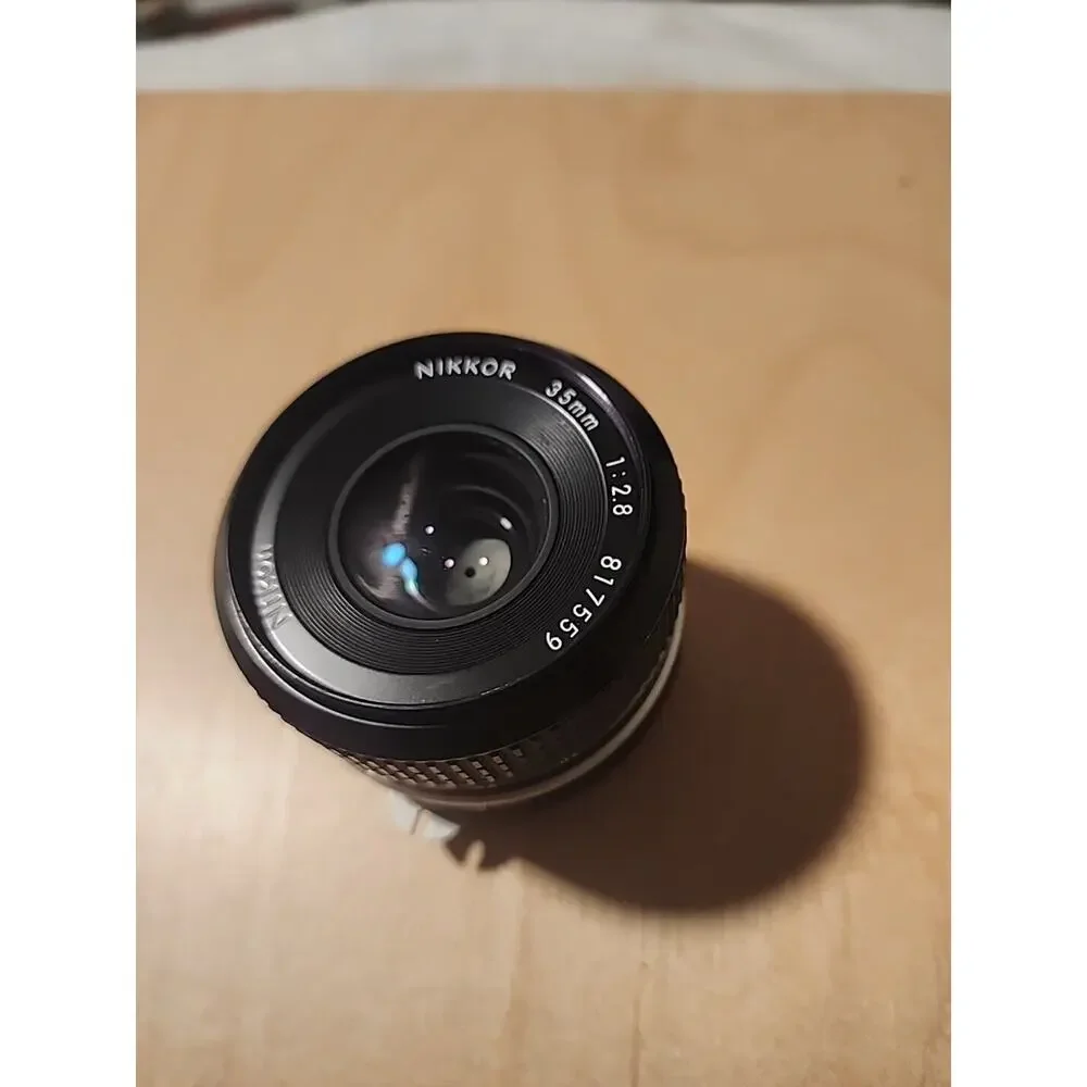 Nikon Nikkor 35mm 1:2.8 f/2.8 Wide Angle Manual Focus F Mount Camera Lens Read